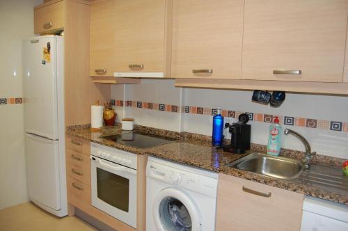 Oprema, Casa junto a la playa- Costa Dorada in Cap Roig