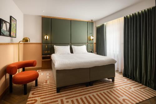 Carlton George Hotel - image 21