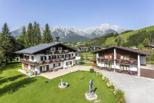 Appartements Dreimäderlhaus in Maria Alm am Steinernen Meer, Österreich