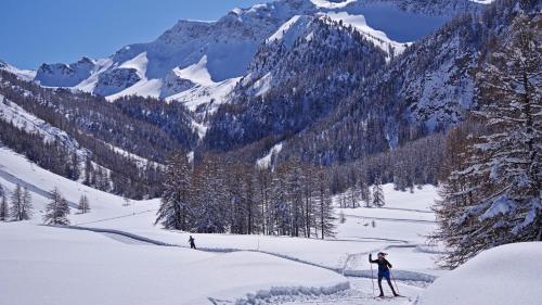 Közeli látványosságok, Chalet de charme 8 pers Vue montagne Terrasse Queyras in Molines En Queyras