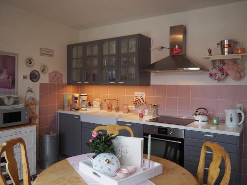 Maisonette Ferienwohnung Rosengarten im Herzen von Eschwege in Eschwege