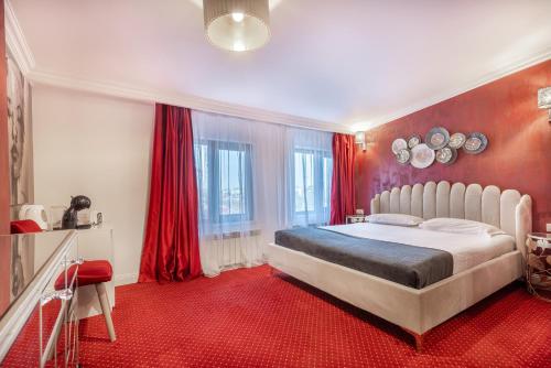 1 queen bed