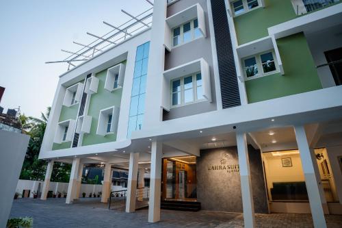 Zahra Suites - Kochi