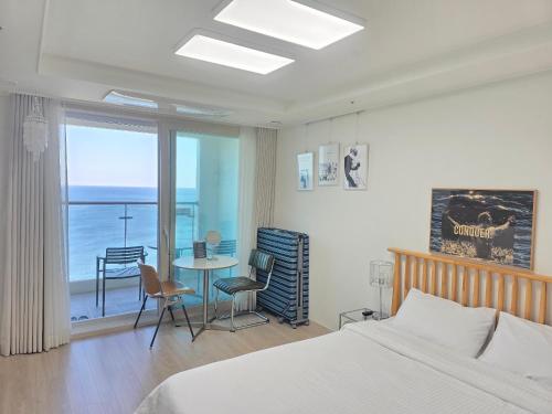 Sokcho Summitbay 1708 Panoramic Ocean View, Sokcho