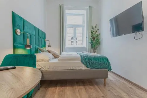 Nice 1-BR Apartment in a Central, Handy Location in Wien, Österreich