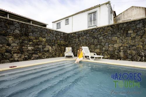 Sunset Pool House T2 in Feteira