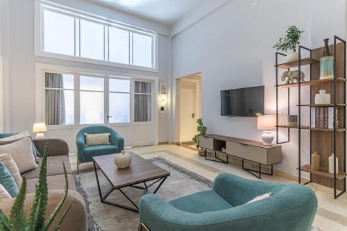 Vento 1-BR Apt & Balcony at Maison des Muses in Gemmayzeh - image 7