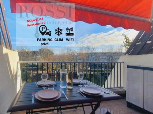 Sérénité à deux pas des plages Parking privé CLIM WIFI - ROSSIconciergerie - Linge inclus – khách sạn tại Le Couchant