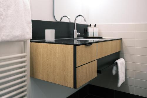 Apartment040 - image 5