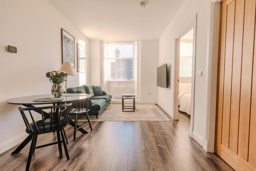 Barnet House Serviced Apartments in دانفرملاين