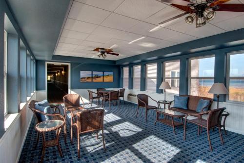 Cherry Tree Inn & Suites, Traverse City (zdjęcie 7)