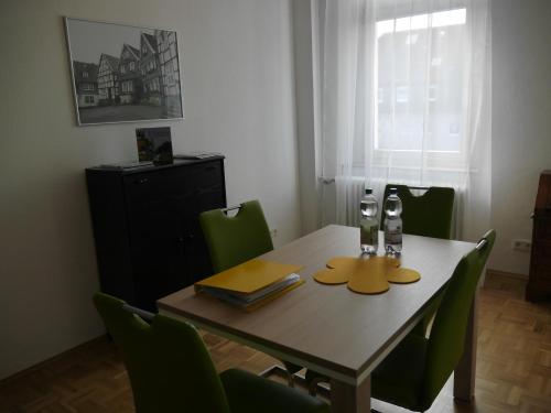 Schone Ferien und Messewohnung Nahe Dusseldorf und Koln in 哈恩