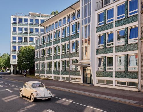 Exterior view, HUB-Apartments in Hamburg