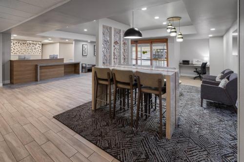 Hotelli välisilme, Candlewood Suites Aberdeen-Bel Air By IHG in Bel Air (MD)