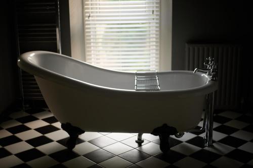 Vannas istaba, Luxury Escape at The Almanage in Clogheen