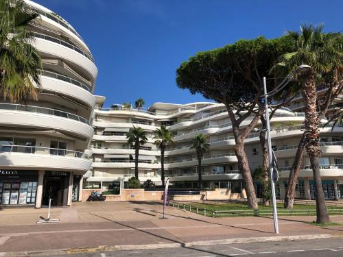 T2 & Garage FRONT DE MER résidence de Standing