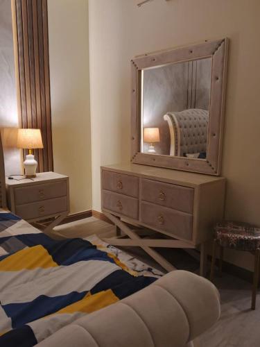 Premium 3BHK with UPS across Giga Mall Pool Included - image 13