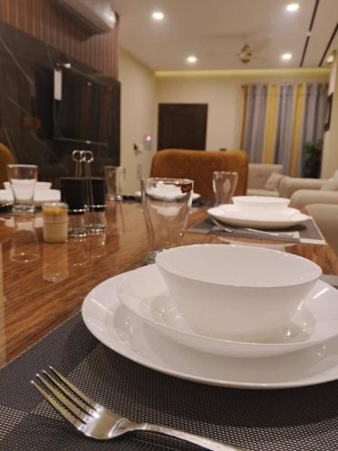 Premium 3BHK with UPS across Giga Mall Pool Included - image 7