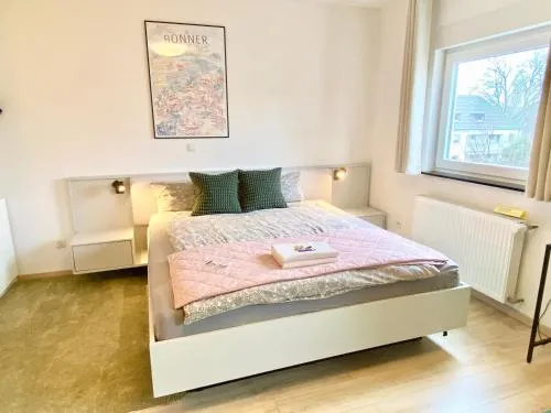 Ruhige Gästezimmer in Bonn mit Gemeinschaftsbad & Küche in Bonn, Deutschland
