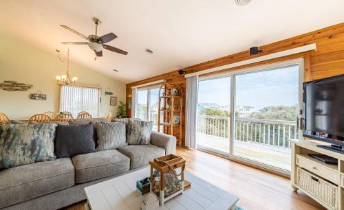 Duck R Way - Poteskeet, Ocean View, 260 Yds to Beach, Pool, Hot Tub, Walk to Downtown Duck – Duck, NC
