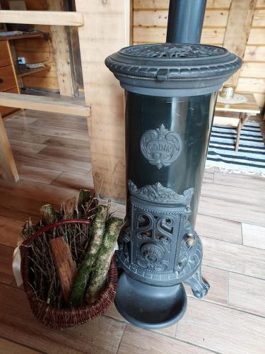 Adorable chalet au coeur de l'Ardèche (Adorable chalet au coeur de l'Ardeche) in Saint-Sauveur-de-Montagut