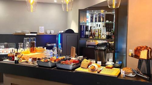 Food and beverages, HOTEL SIXTEEN PARIS MONTROUGE in Montrouge