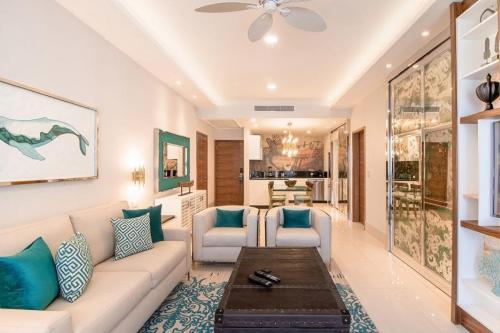 2 Bed 2 Bath Luxury Villa Suite