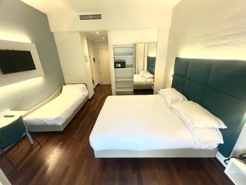 Best Western Cesena Hotel Room Type - Triple Room