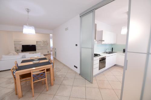 Home & Corso Elegant City Stay Avellino -Casa Vacanza con Terrazza Privata in Avellino