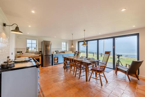 Iekārtas, 4 Bed in Llangower oc-f31072 in Langovera
