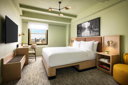 room detail thumbnail 0