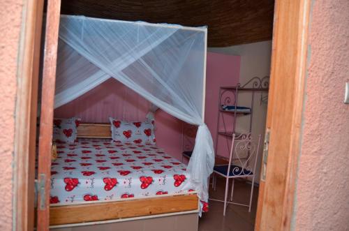 HOTEL TOOLBI LAC ROSe in 尼亞加
