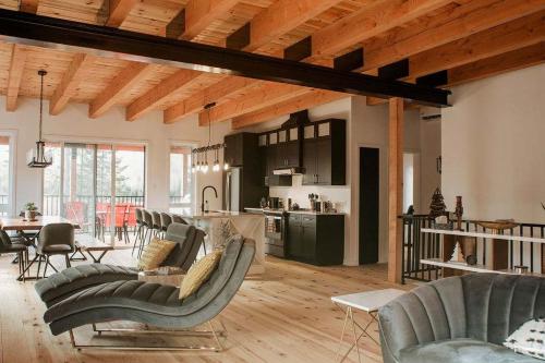 Spa Firepit & Nature - Chalet de la Colonie in Cantley (QC)