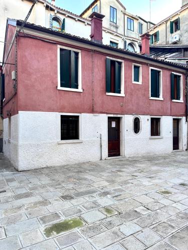 Ruhiges Apartment mit privatem Eingang