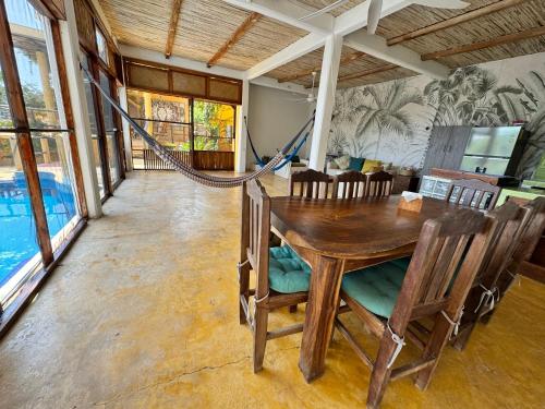 Refugio tropical con alberca, WIFI Starlink y vista al mar in San Agustinillo