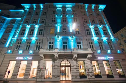 Motel One Wien-Staatsoper - image 34