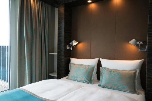 Motel One Bremen - image 4