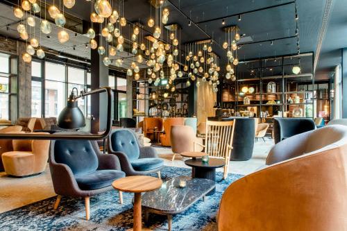 Motel One Hamburg-Fleetinsel - image 18