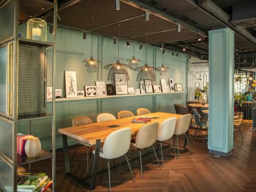 Motel One Saarbrücken - image 2