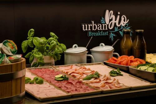 Motel One Amsterdam-Waterlooplein, Амстердам (фото 5)