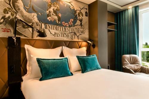 Motel One Paris - Porte Dorée Room Type - King Room