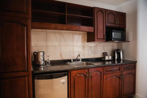 virtuve, Hotel Lac Carling Spa Golf in Grenville-Sur-La-Rouge (QC)