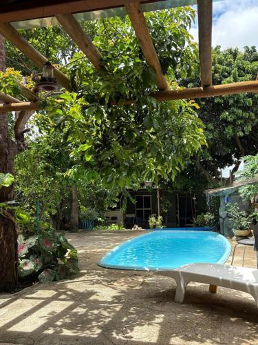 CASA ESPACOSA COM PISCINA AQUECIDA e 5 SUITES COM AR CONDICIONADO in Estância Chácara Itapema