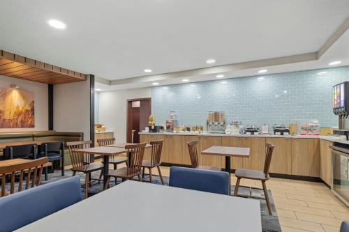 Fairfield Inn & Suites Chicago Southeast/Hammond IN - image 30
