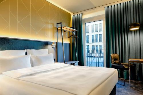 Motel One Berlin-Potsdamer Platz near Brandenburg Gate (Brandenburger Tor)