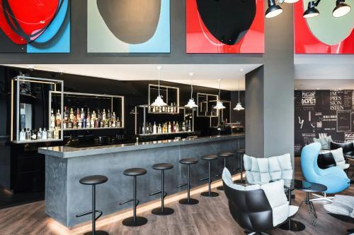 Motel One Basel, Basel (photo 4)