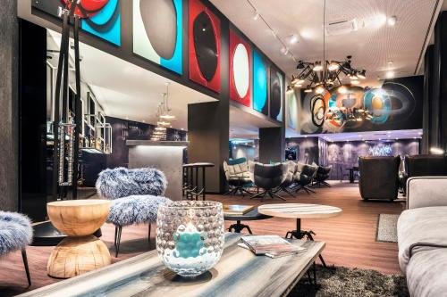 Motel One Basel, Basel (photo 7)