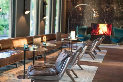 . Motel One Hamburg-Airport
