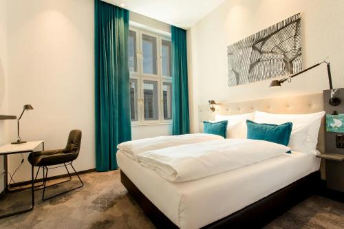 Motel One Linz-Hauptplatz in Linz, Österreich
