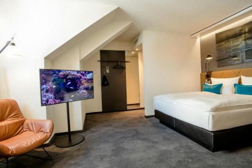 1 queen bed